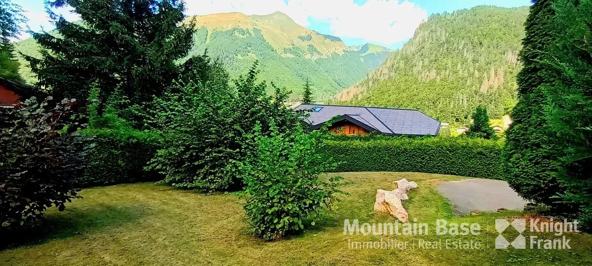 Photo of Constructible plot of land in of Morzine