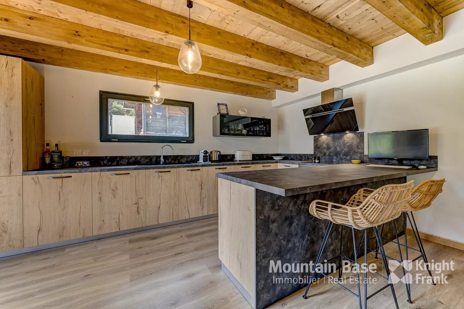 Photo of Modern 3-bedroom chalet in Essert Romand