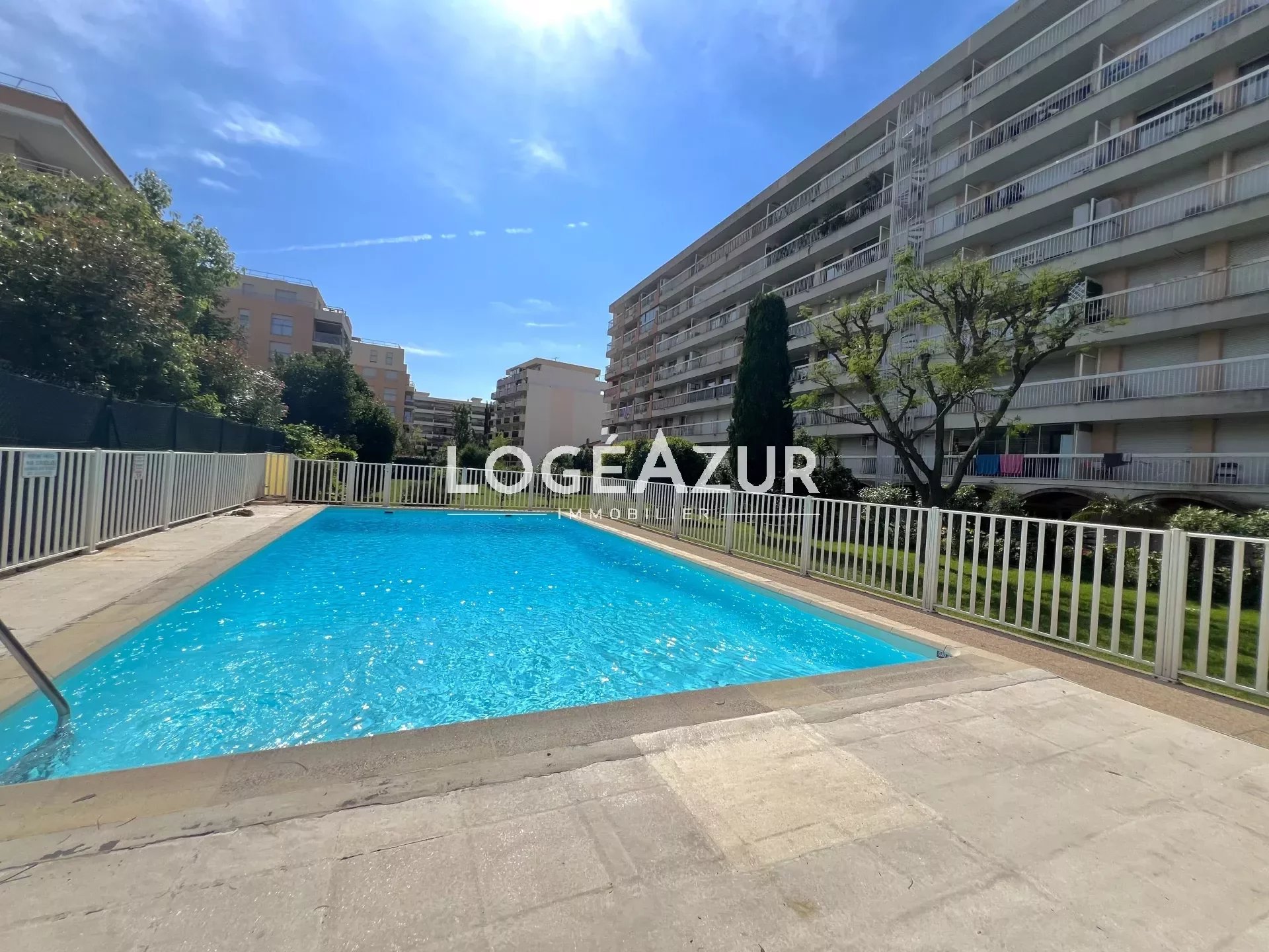 Location Appartement Juan-les-Pins Raymond Poincaré