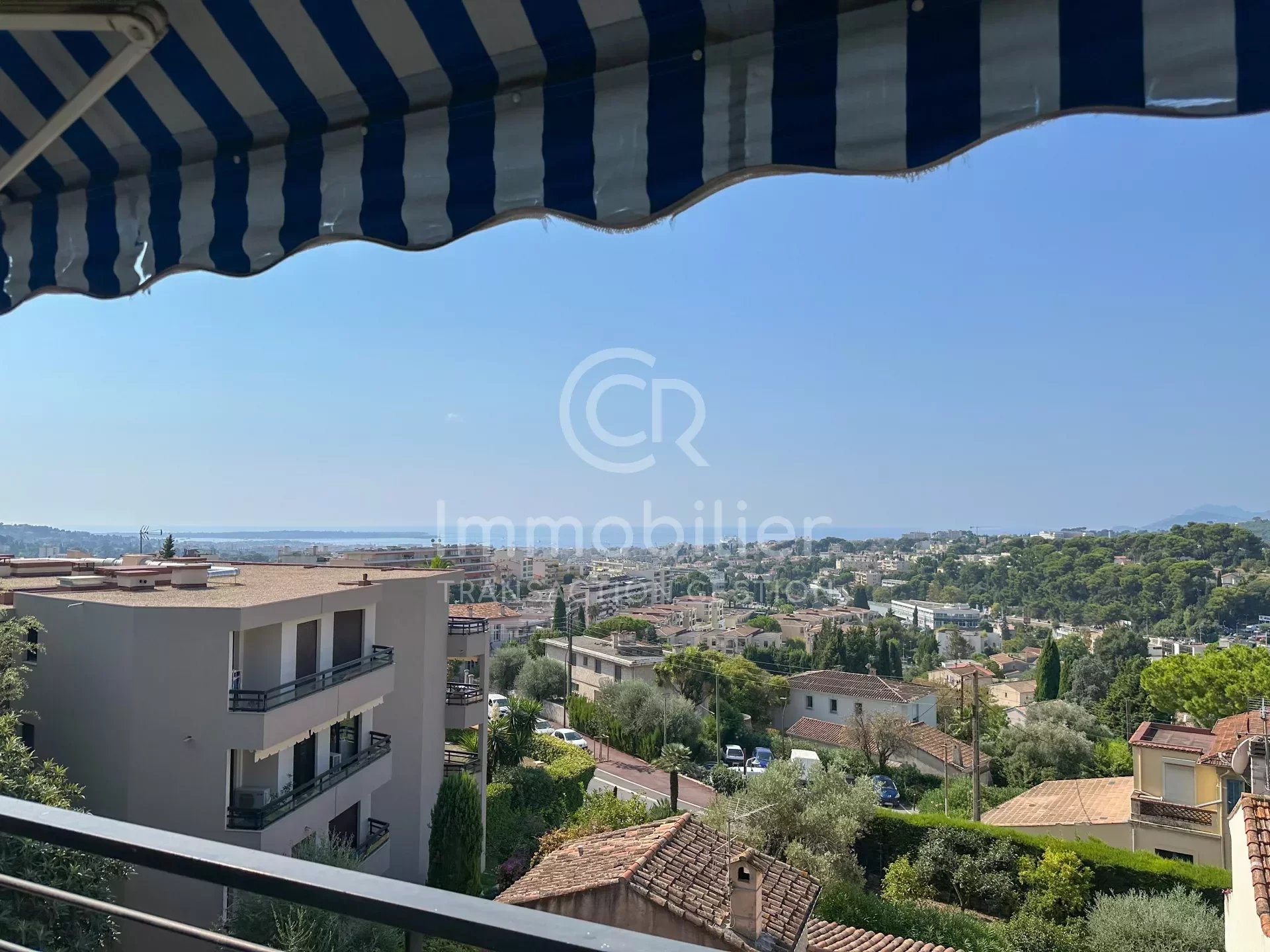 Vente Appartement 73m² 3 Pièces à Cannes (06400) - Ccr Immobilier