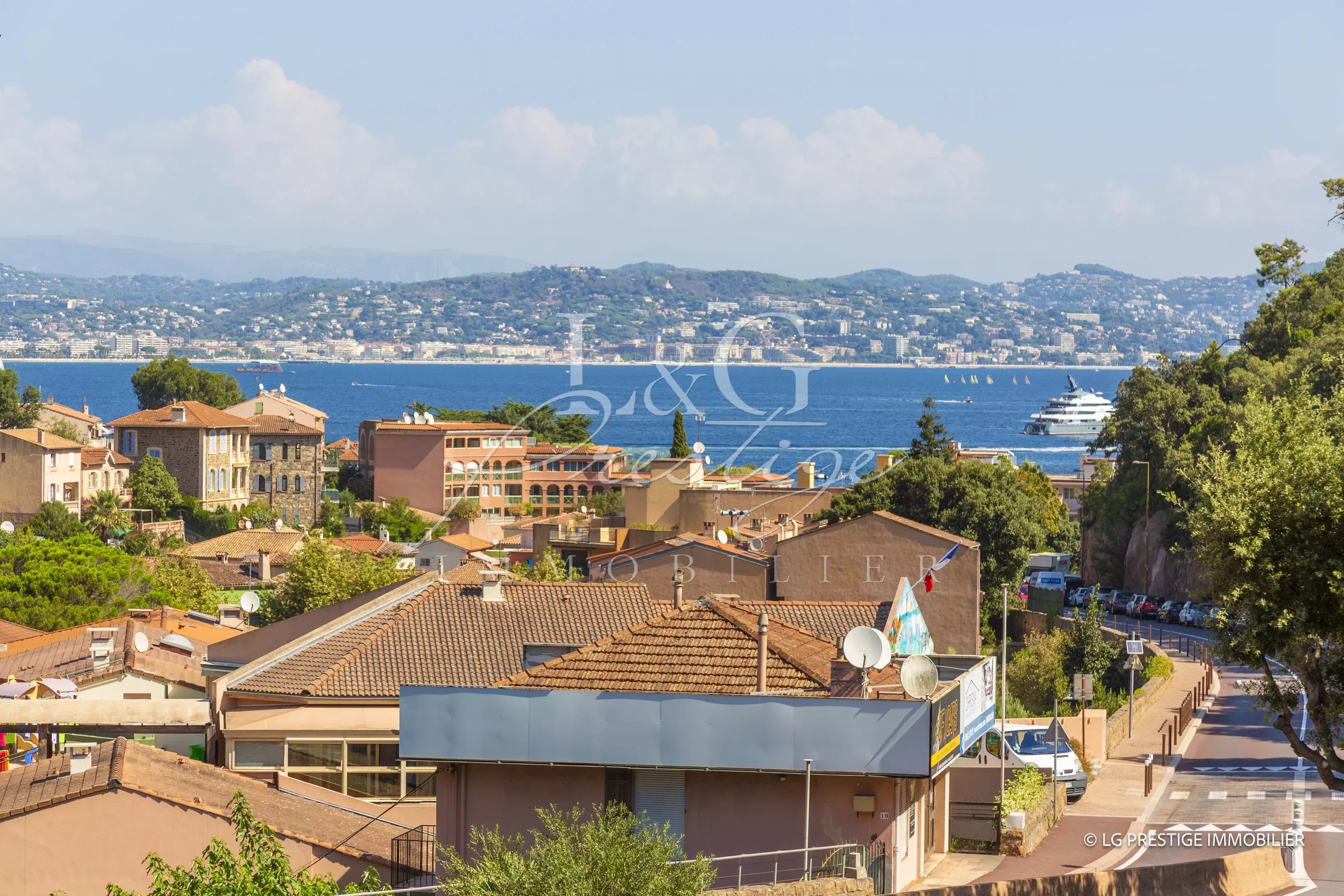 06590 THÉOULE-SUR-MER APPARTEMENT