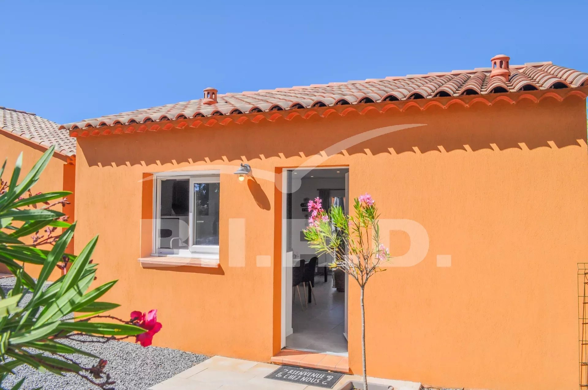 Photo of COGOLIN - SEASONAL RENTAL : Magnificent flat close to the village