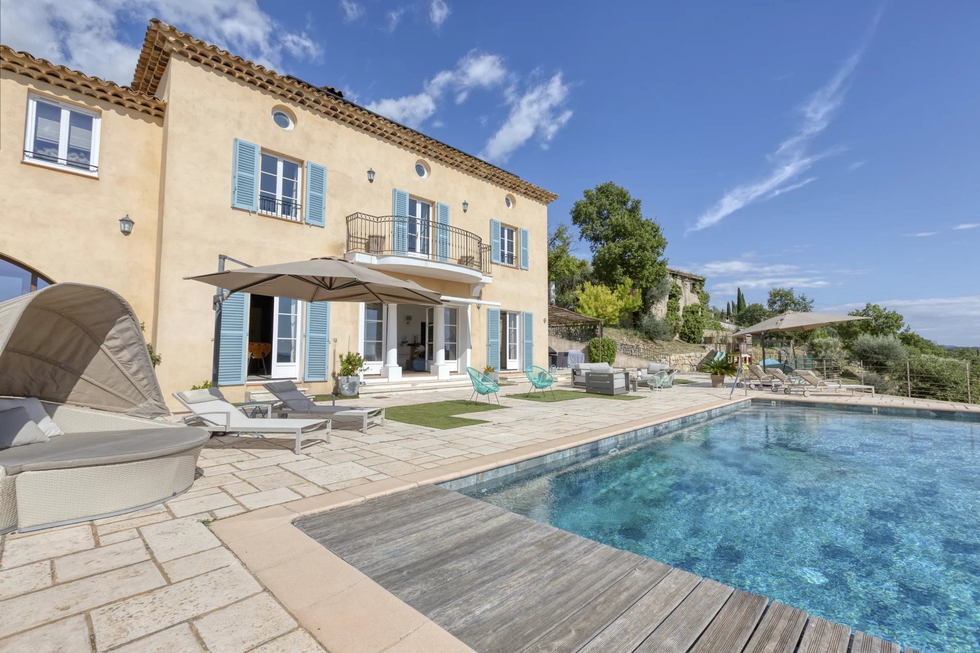 AUTHENTIC BASTIDE NEAR VILLAGE - MONTAUROUX