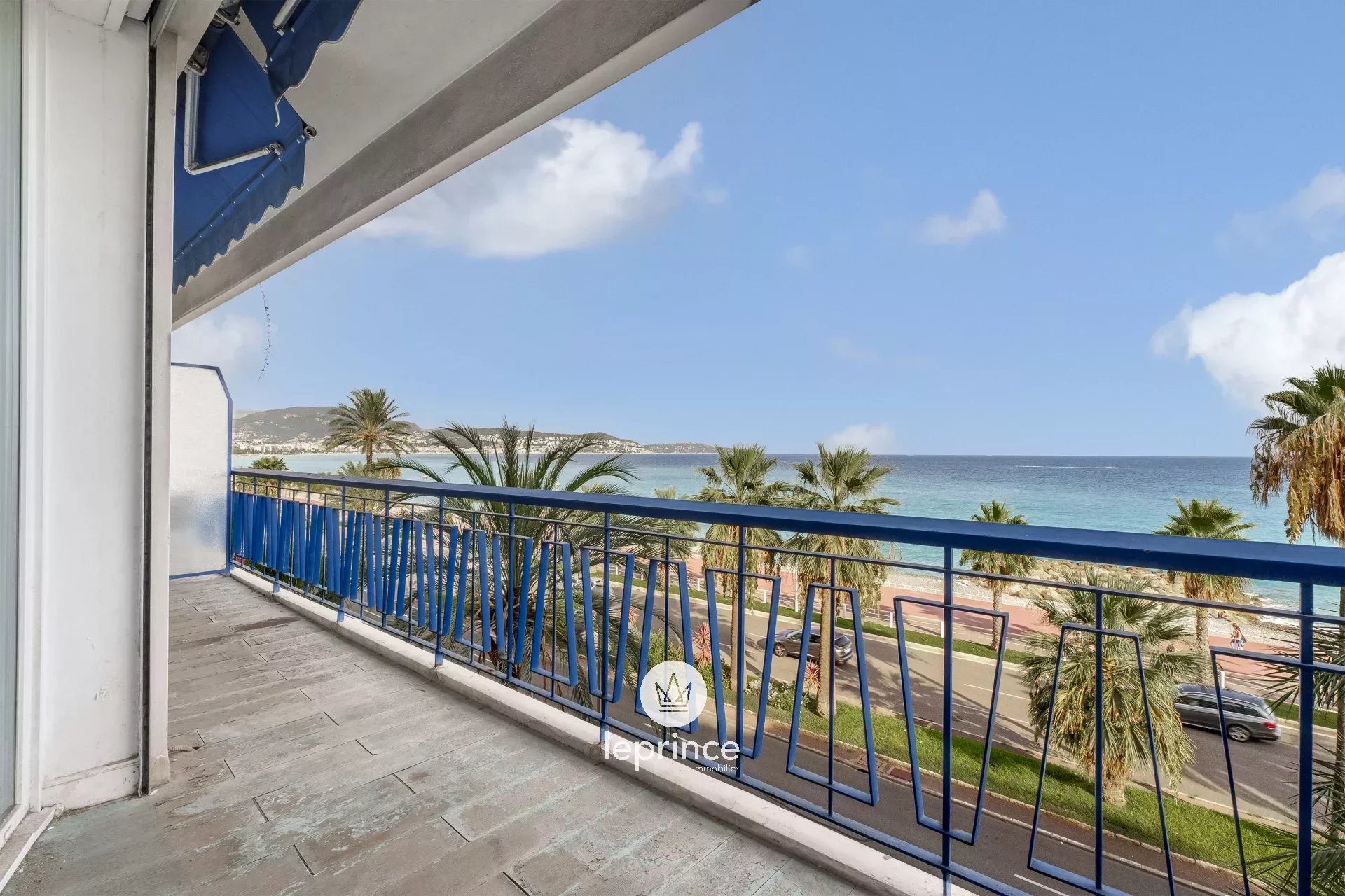 Nice Promenade / 3-room Apartment with Terrace and Sea View