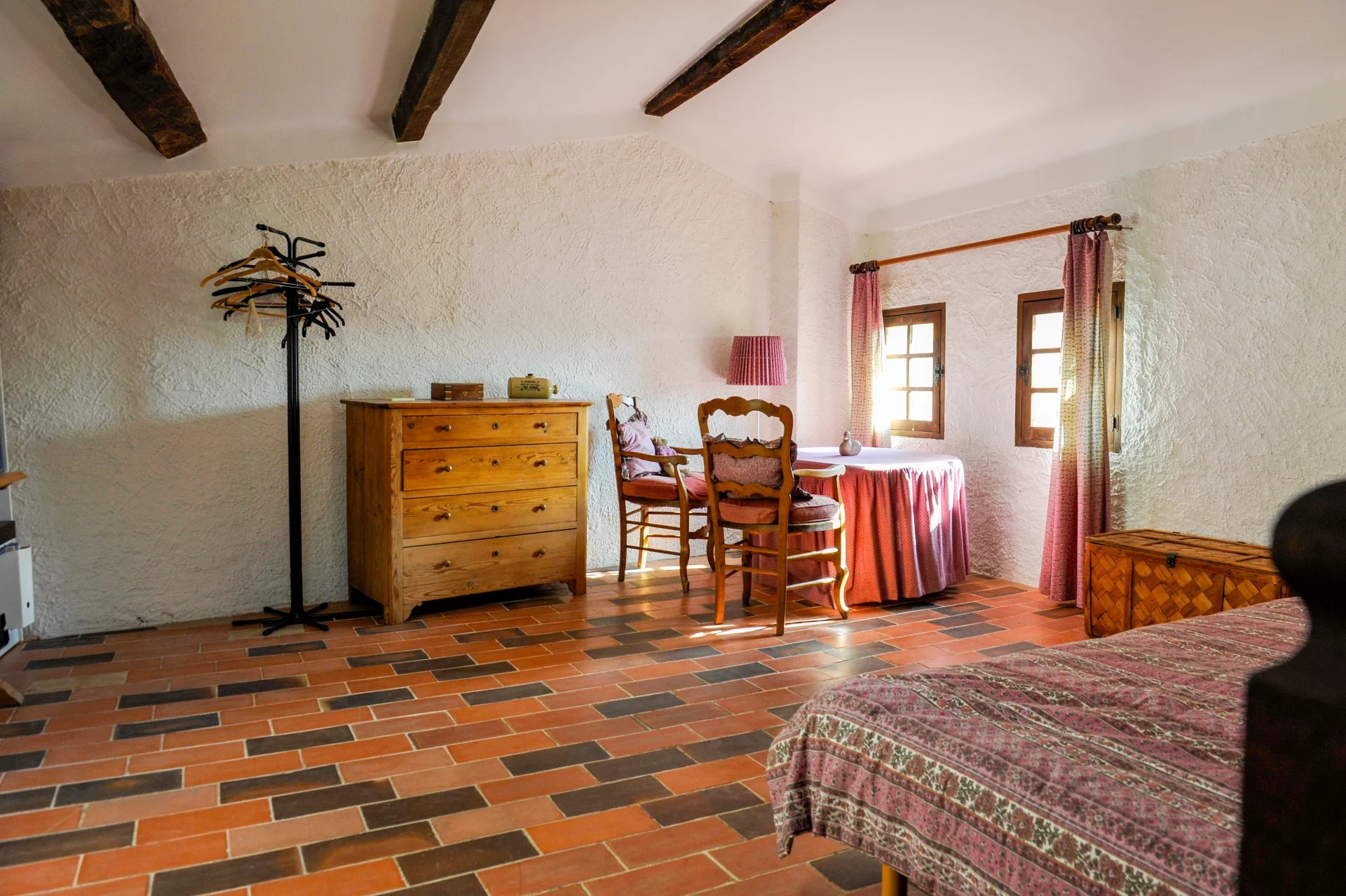 Charming townhouse to renovate - Cotignac