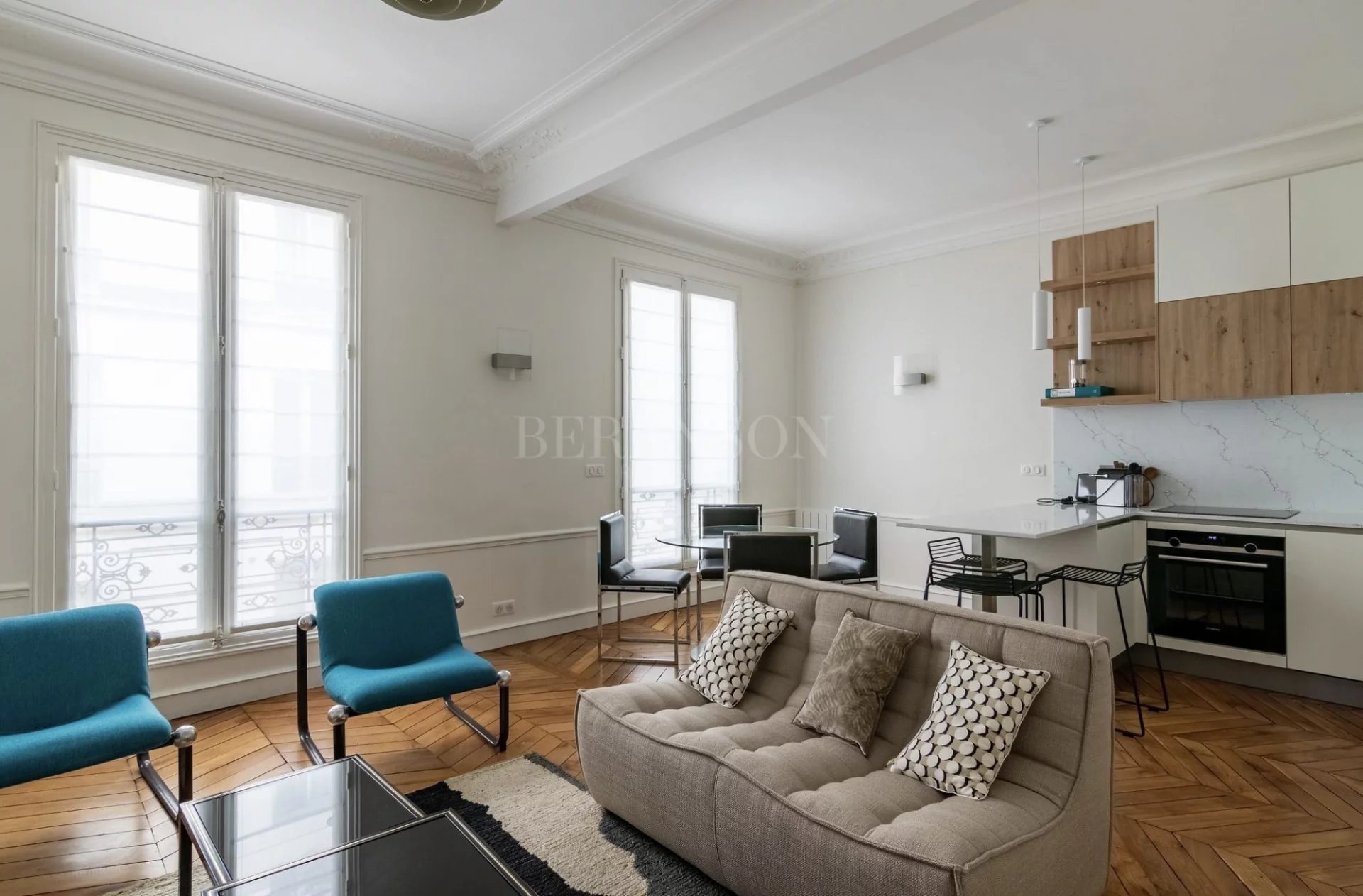 75008 Batignolles 3 pièces Meublé 65 m²