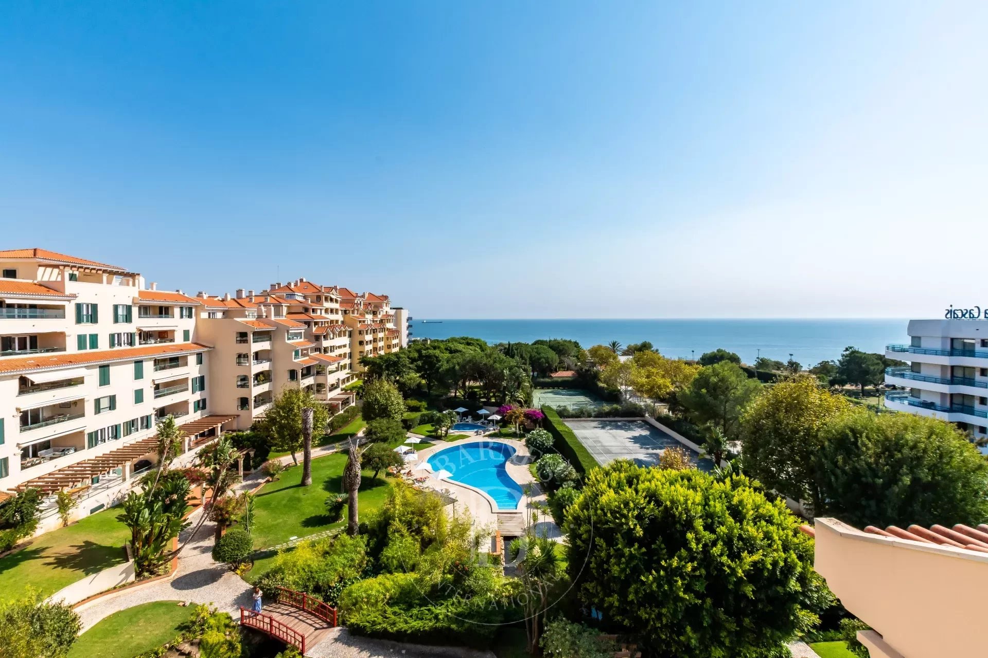 Terraço e vista mar