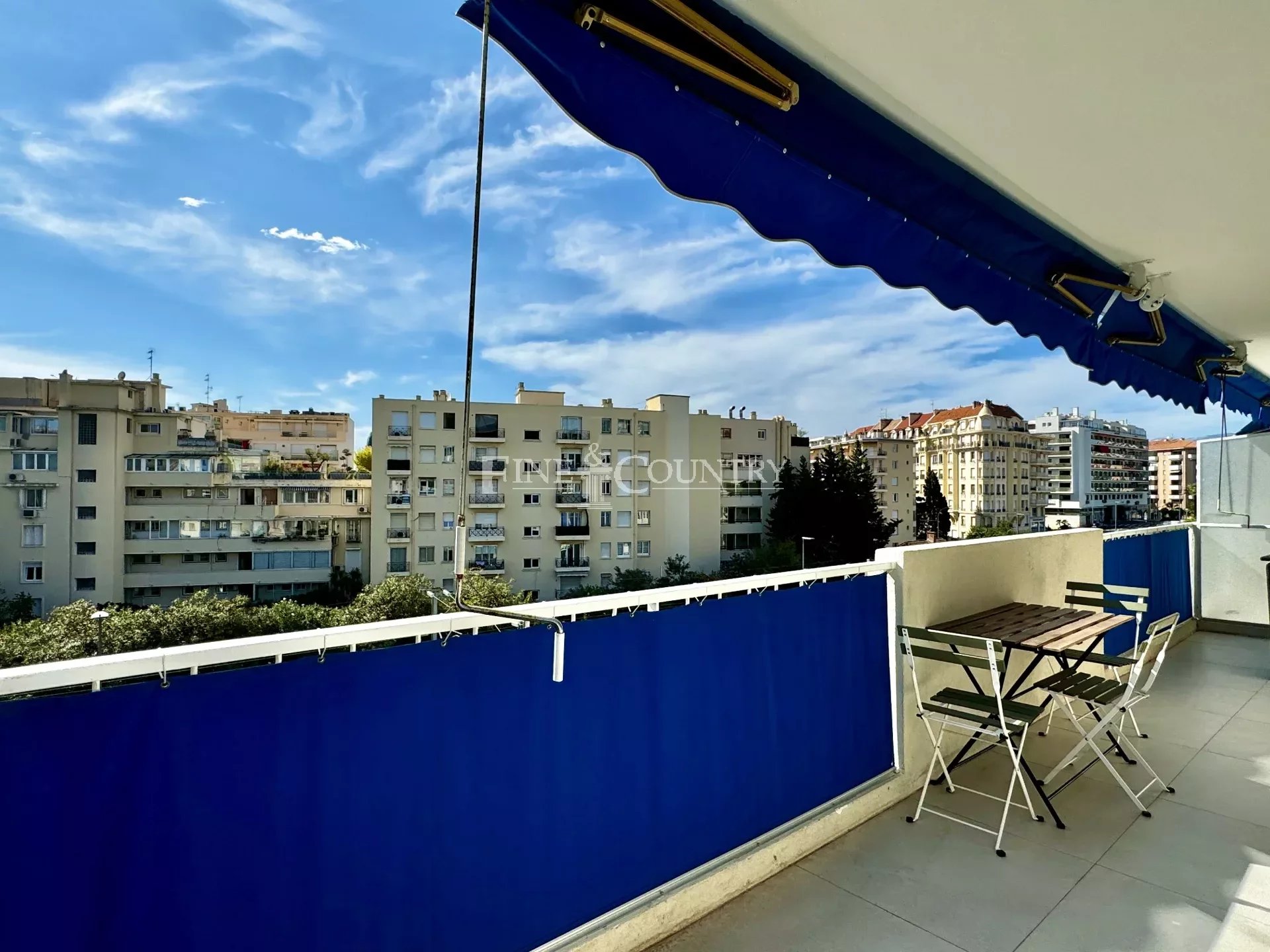 Vente Appartement 41m² 2 Pièces à Cannes (06400) - Fine & Country