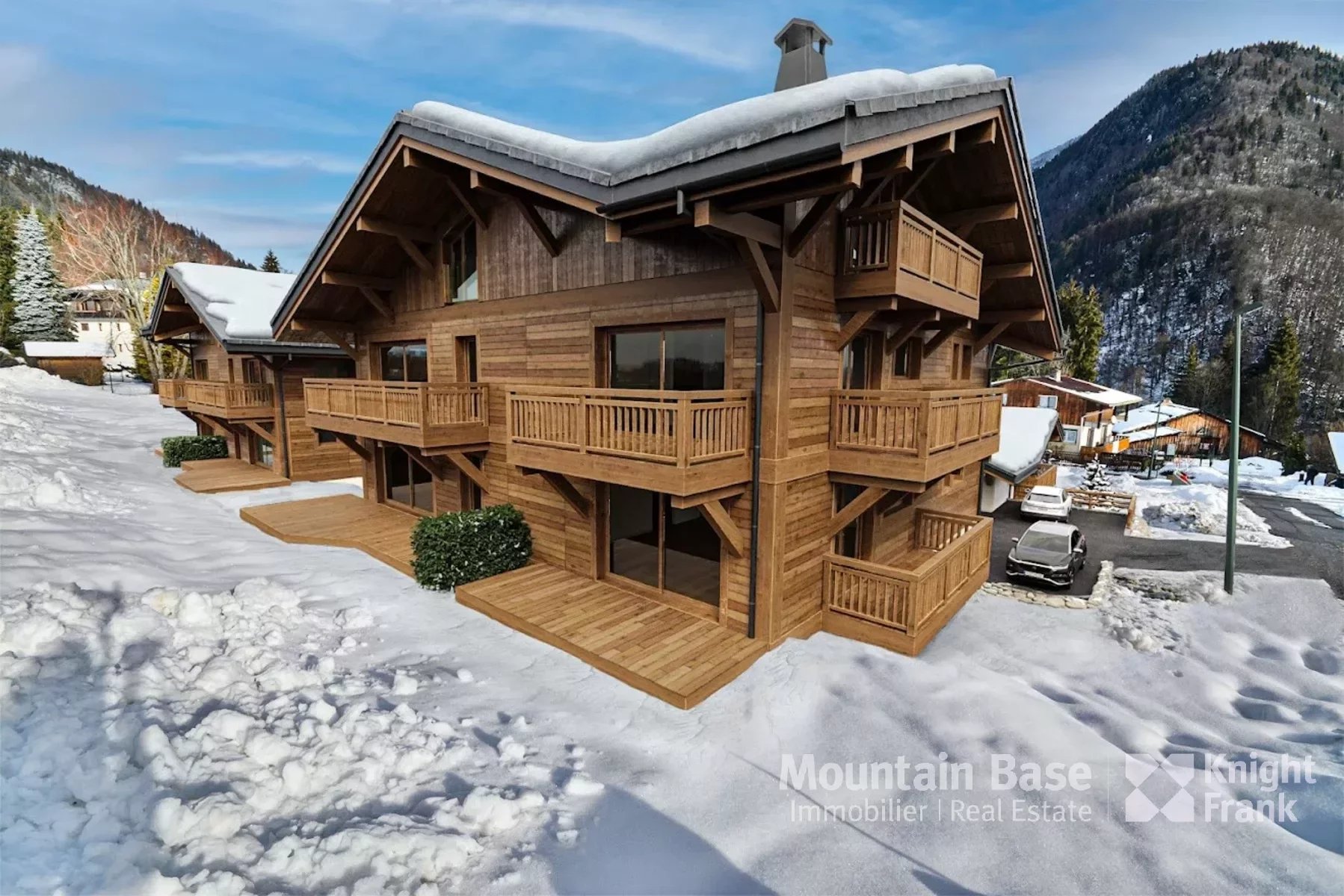 A newly built 5-bedroom detached chalet in Essert Romand Accommodation in Chamonix