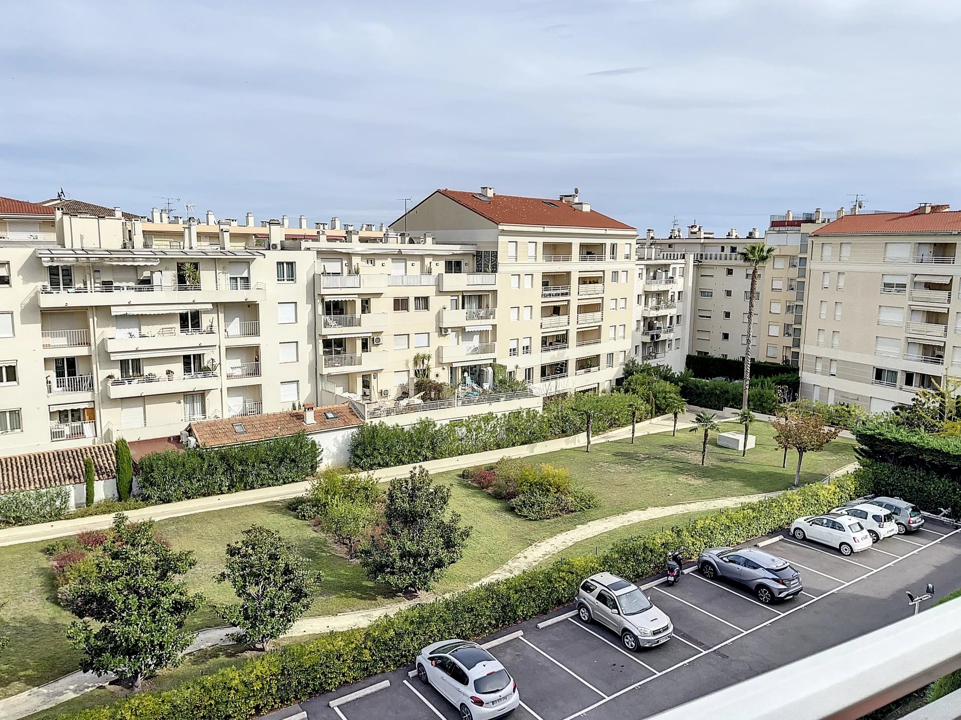 06400 CANNES APPARTEMENT