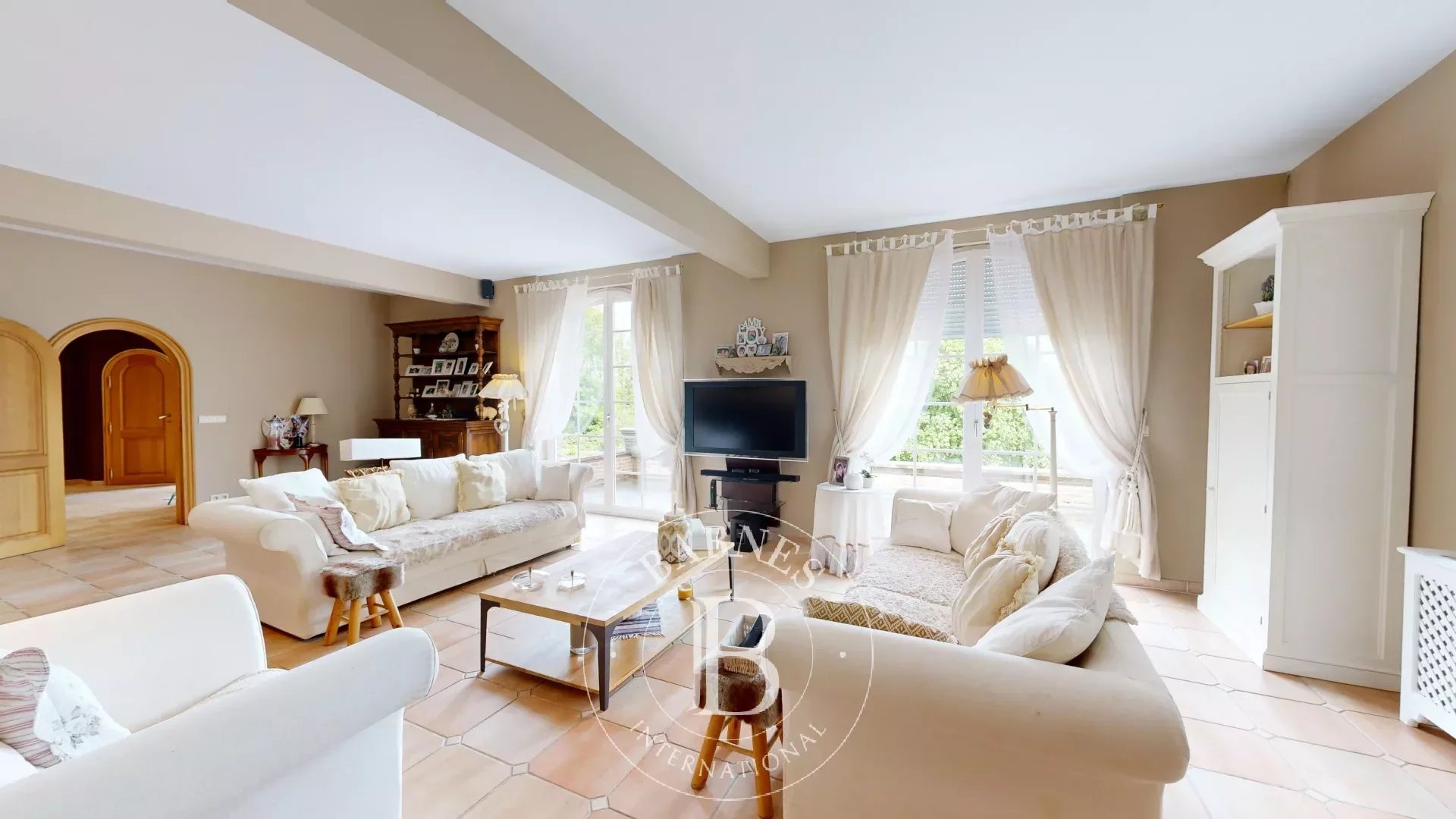 Chaumont-Gistoux - Magnificent family villa close to facilities