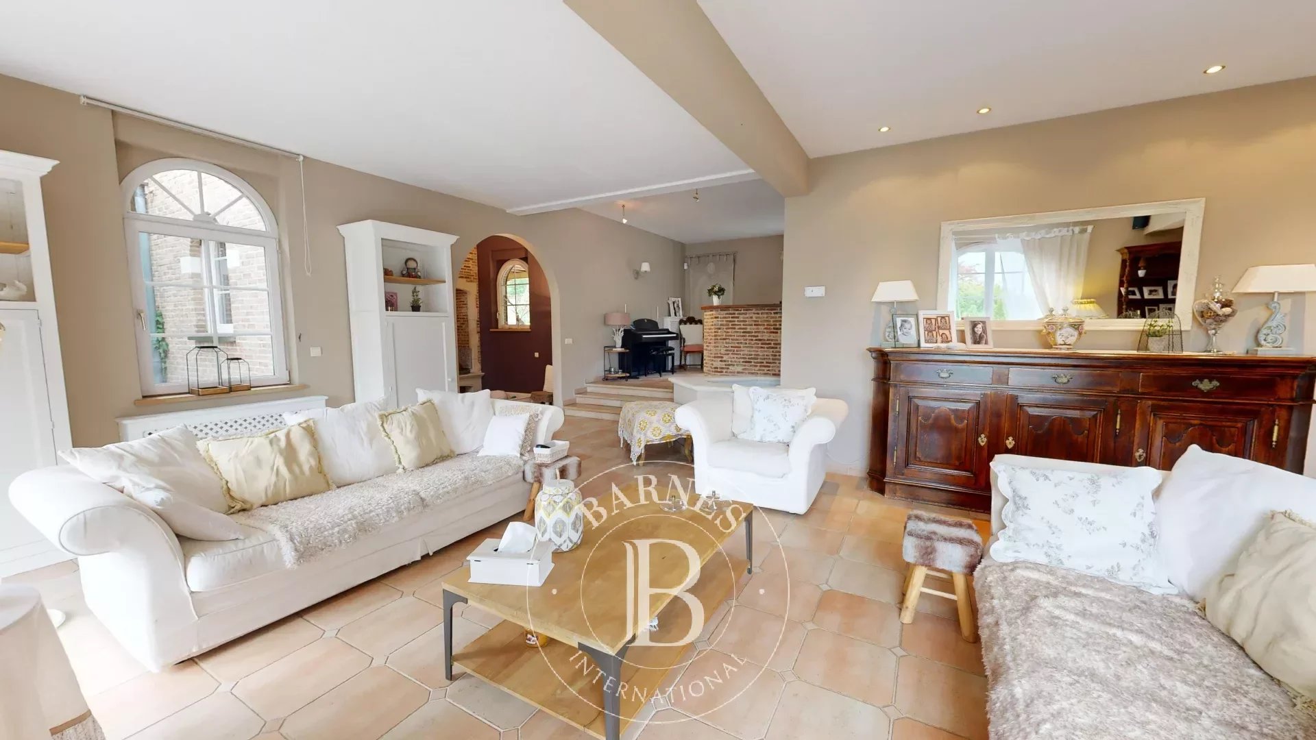 Chaumont-Gistoux - Magnificent family villa close to facilities