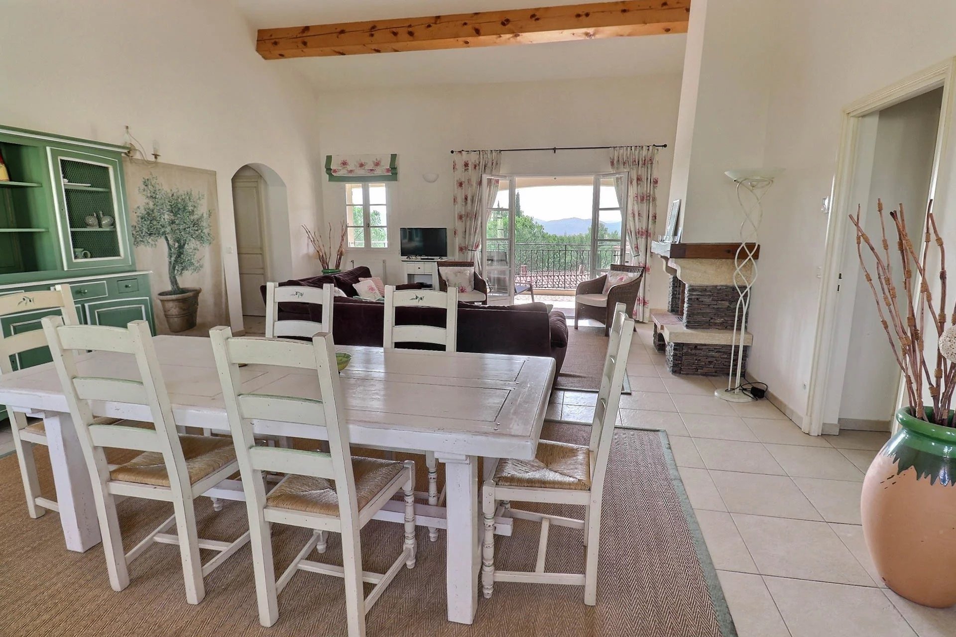 Unique spacious apartment on golf course of St Endréol - La Motte