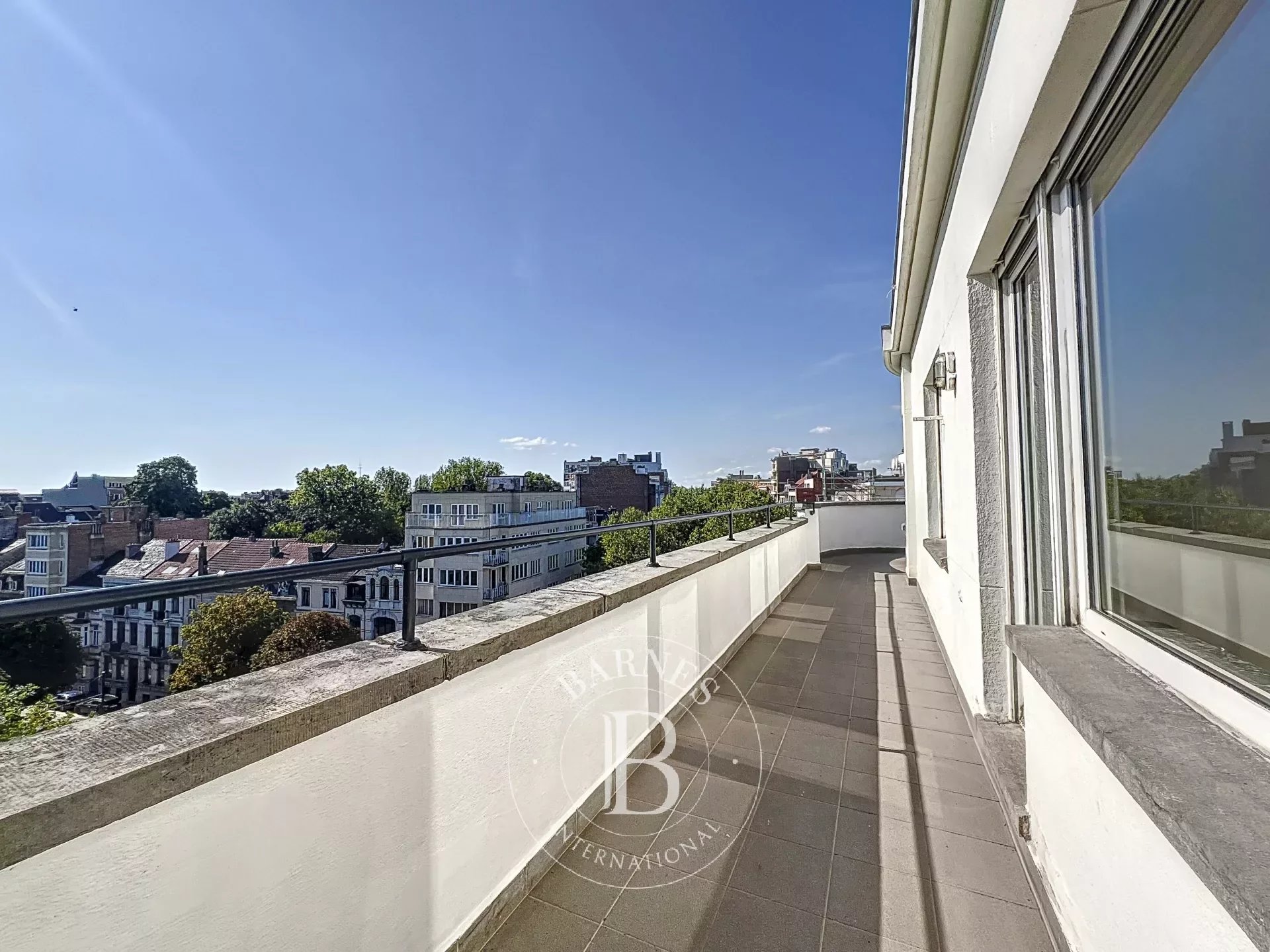 Molière - Bright penthouse with terrace