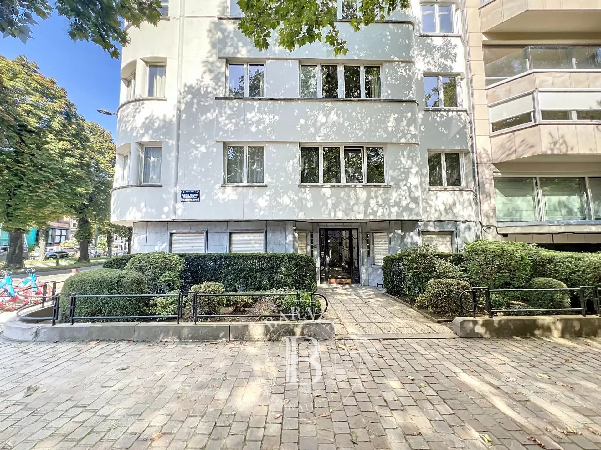 Molière - Bright penthouse with terrace