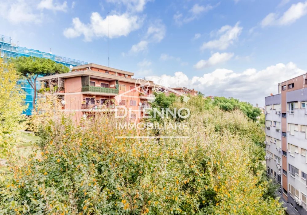 Sale Apartment Roma Mostacciano