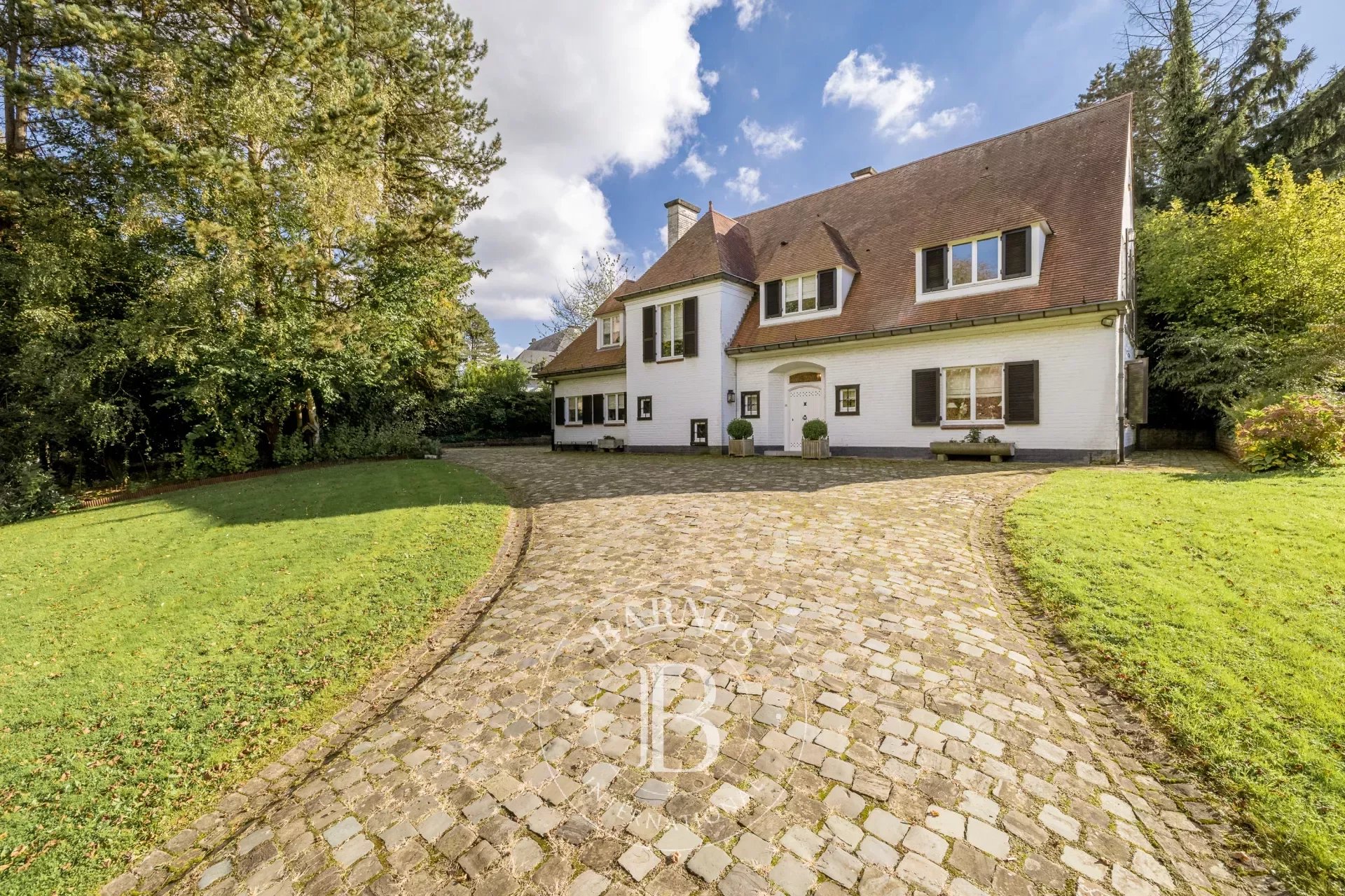 Quartier Manoir - Charming villa on 19 ares of south-facing land