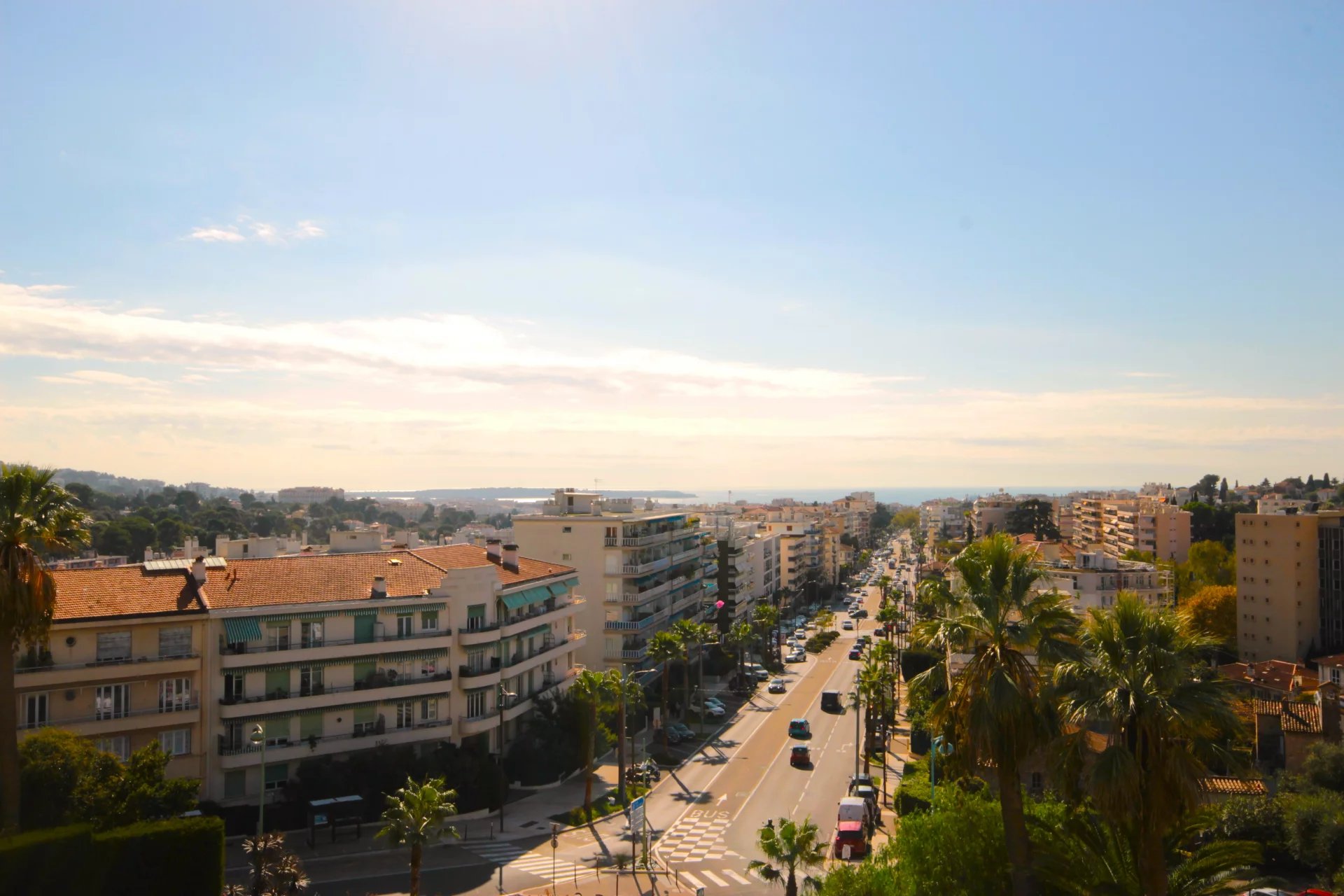 Le Cannet vendesi 3 locali vista mare