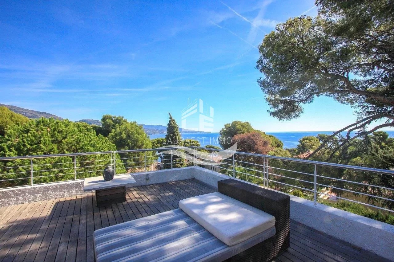 Villa En location à Roquebrune-Cap-Martin
