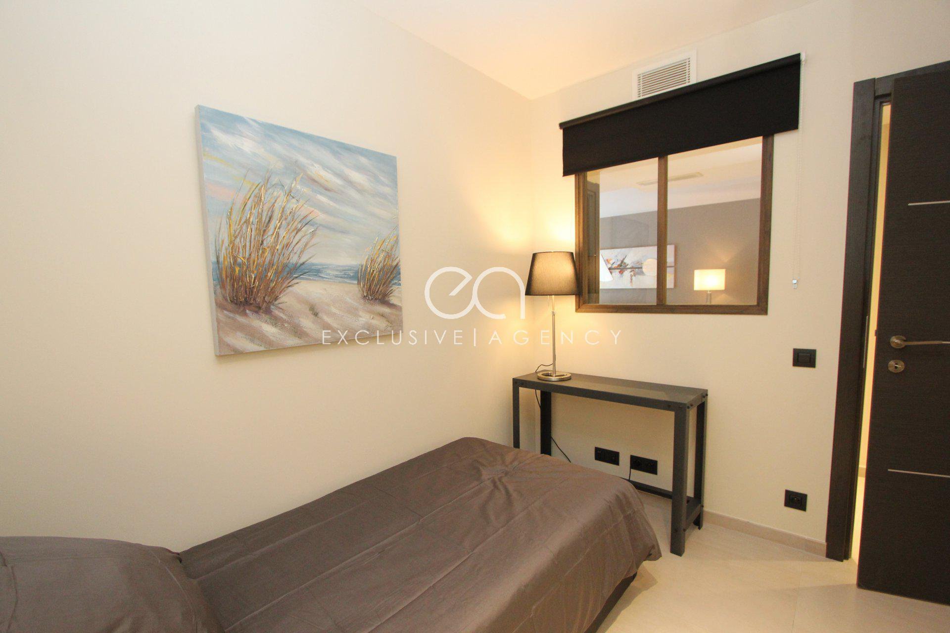 Cannes Center 3 rooms apartment of 60m² with terrace for 2 to 4 people.