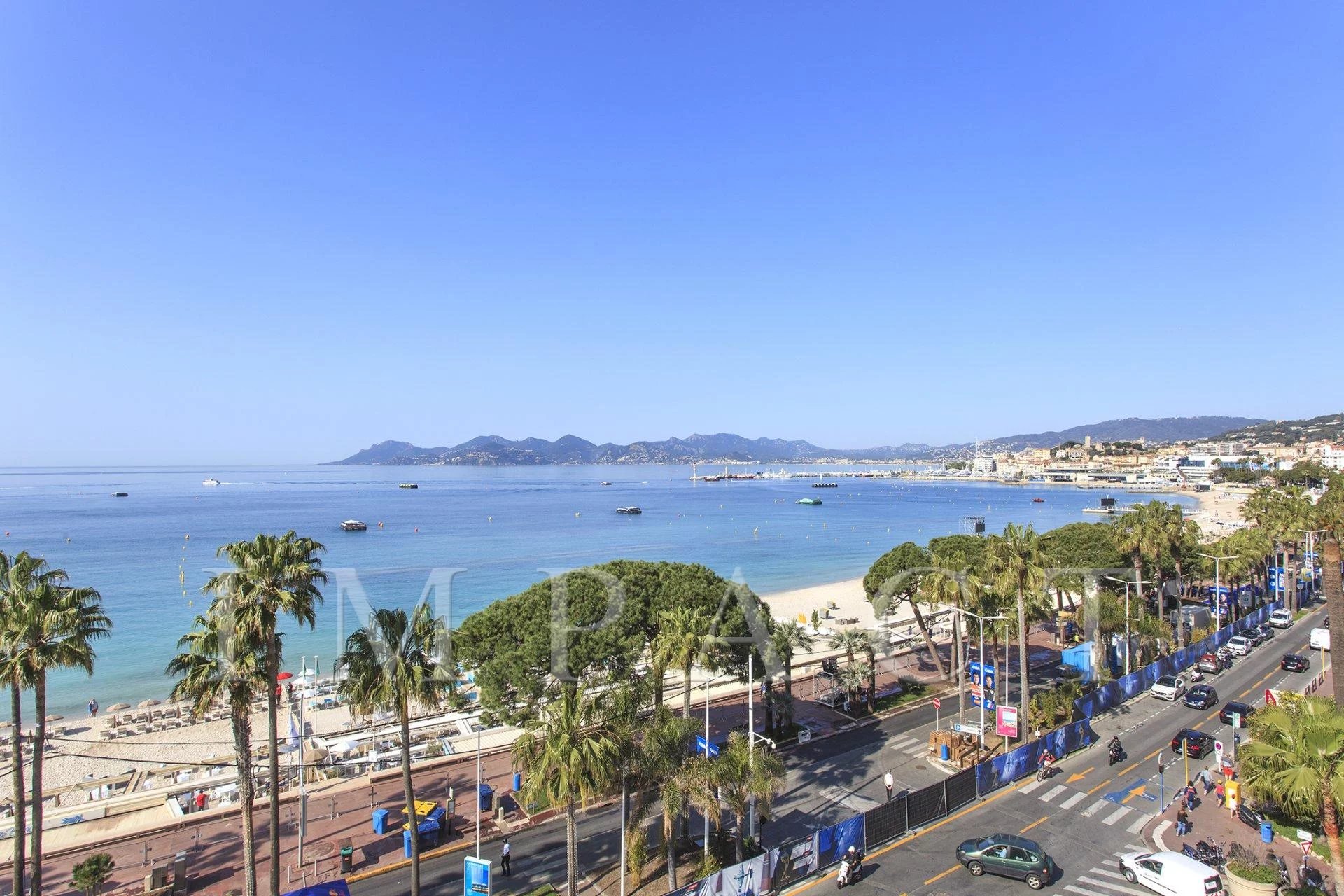 Cannes Miramar apartment for rent sea view