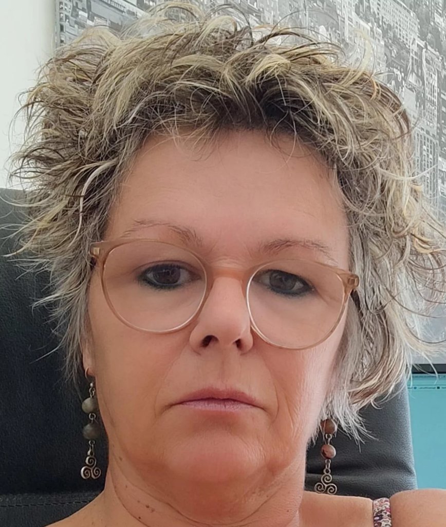 Isabelle MESGUEN