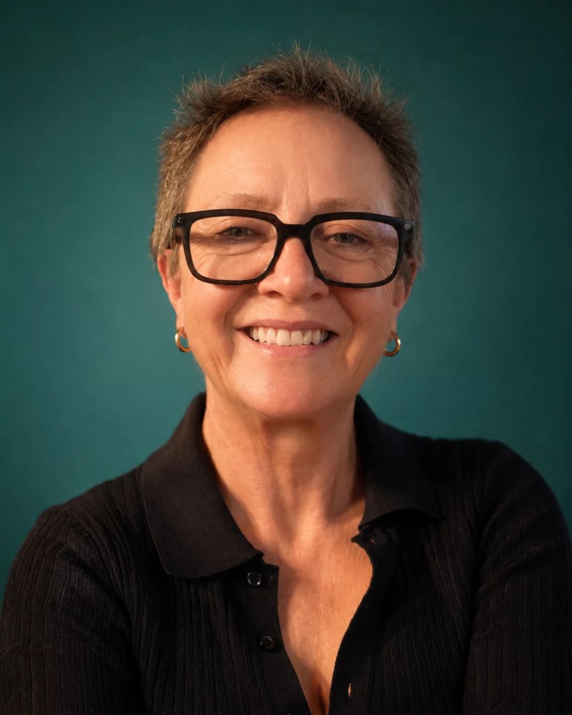 Anne KNOTT