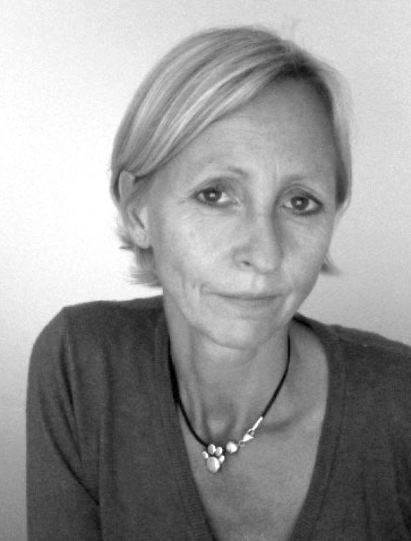 Nicole BUCKER