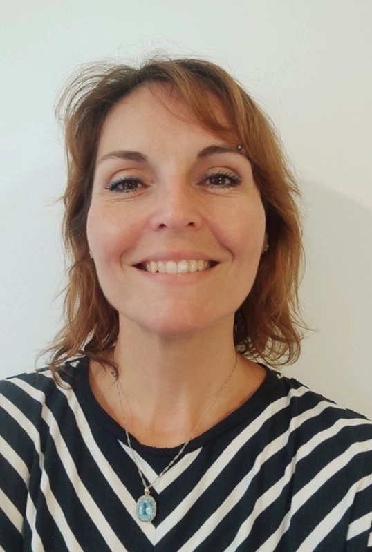 Pamela PAMÉLA