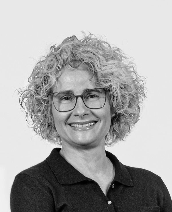 Cécile DE JOUFFREY