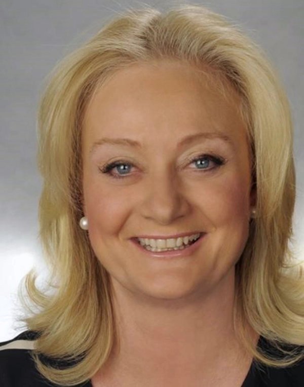 Anja LÜDERITZ