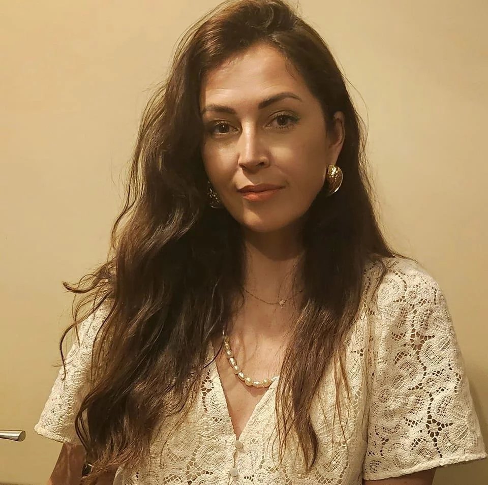 Anne Julie MARTINEZ