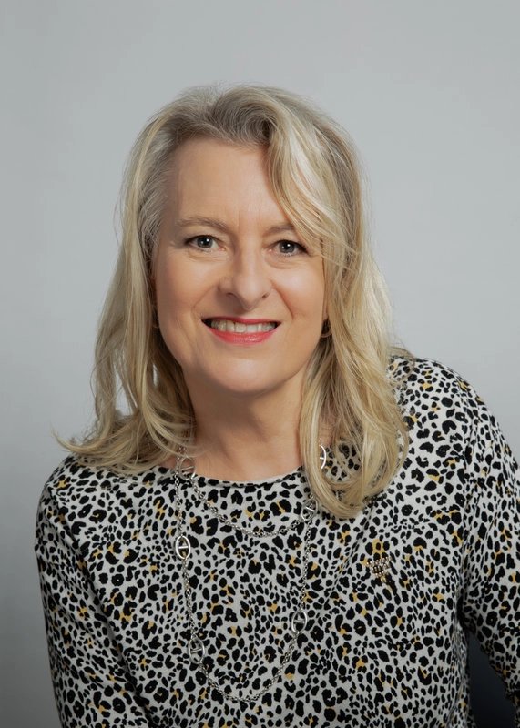 Michèle MANE
