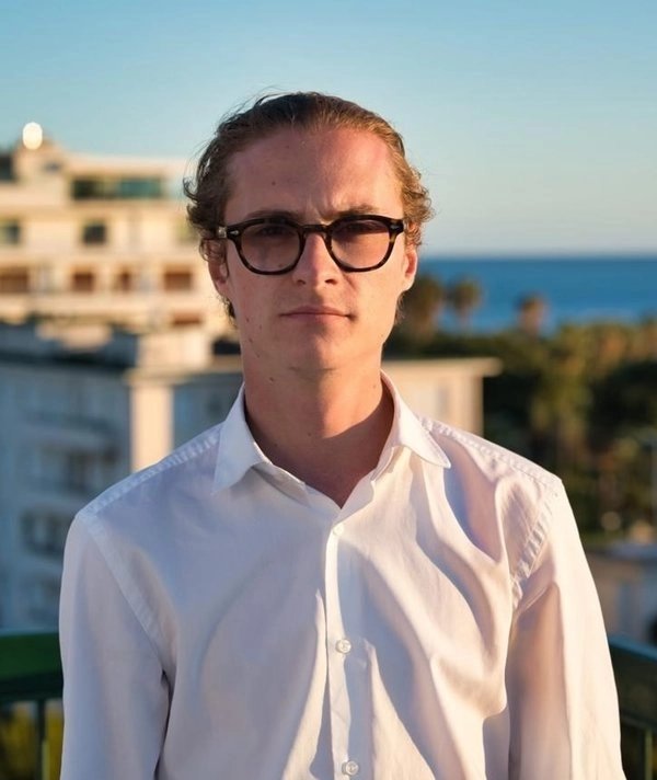 Julien AVIRON
