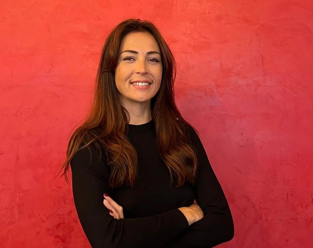 Anne-Julie MARTINEZ