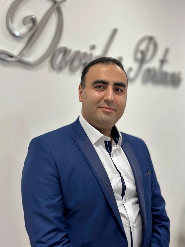 Oganes PAKHLEVANYAN