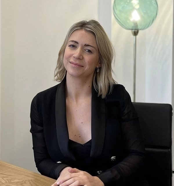 Mélanie PELLEAU