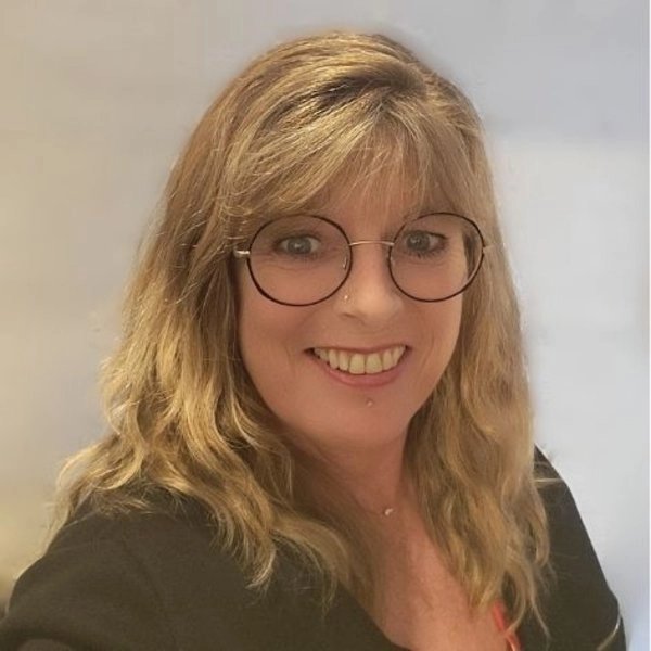 Karine FIGUE