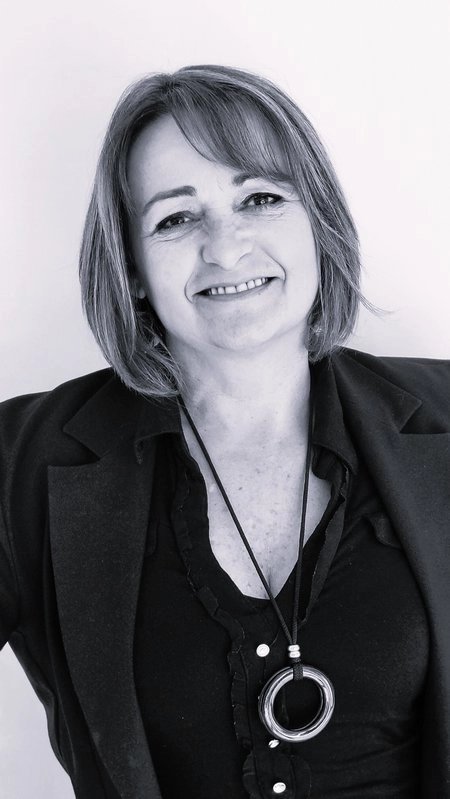 Patricia VIVARES