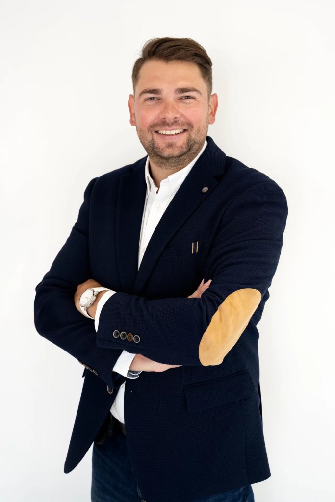 Clément MENARD