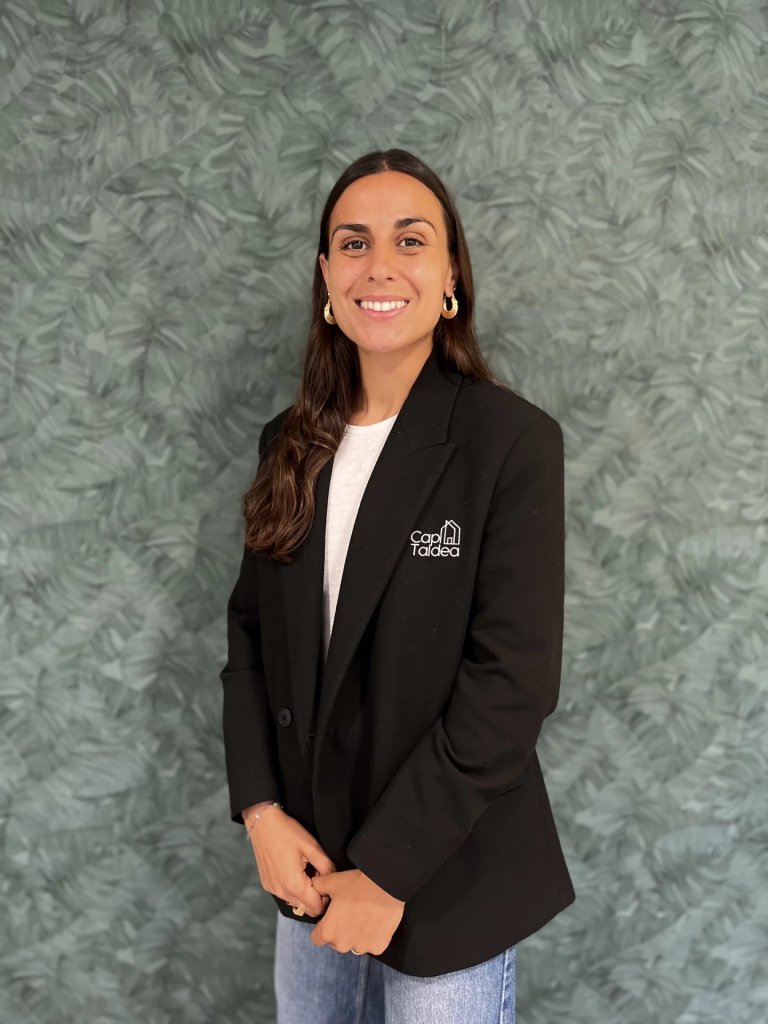 Laura CARRÉ SUERTEGARAY