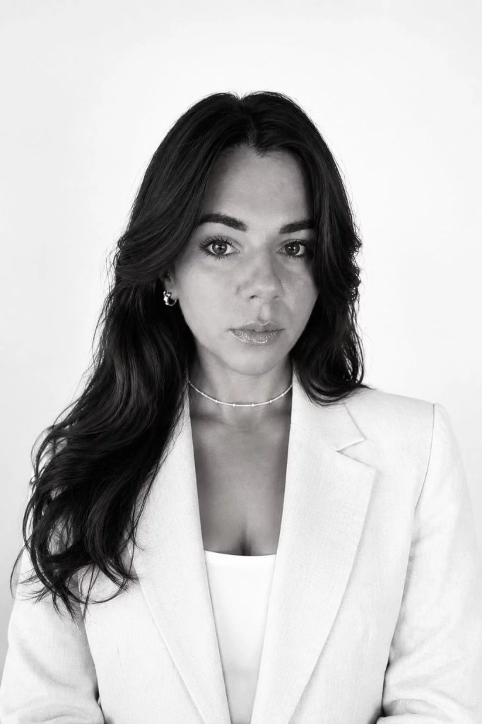Julie PIERROT