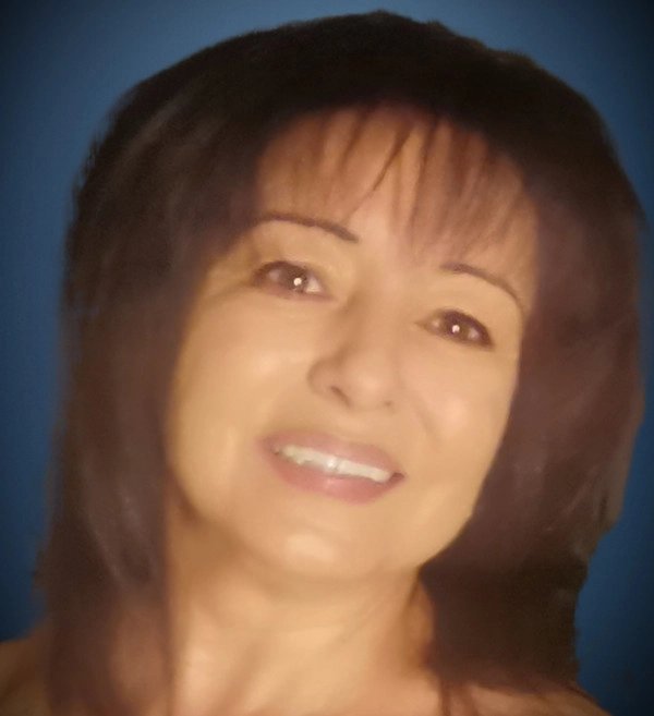 Angéla BRETON