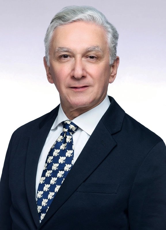 Kyan ZARE