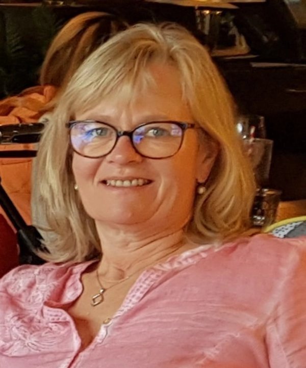 Laura CROXFORD