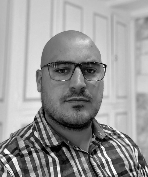 Stuart HOUILLON