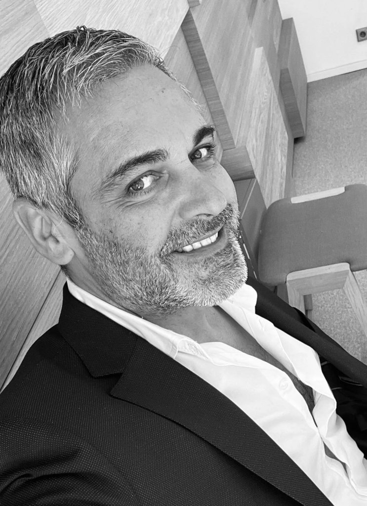 Frank MAGANA