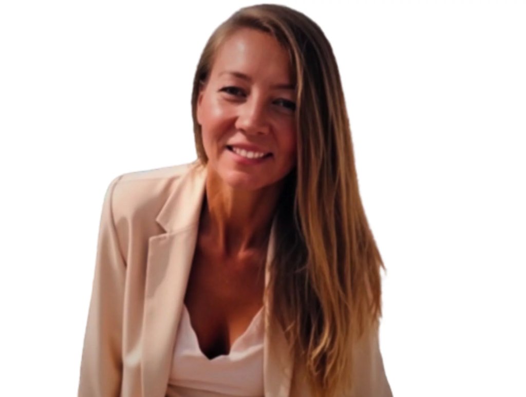 Panoramic Refuge in Alvor: Top Floor 1-Bedroom+1 with City and Mountain Views 86815443 image 6