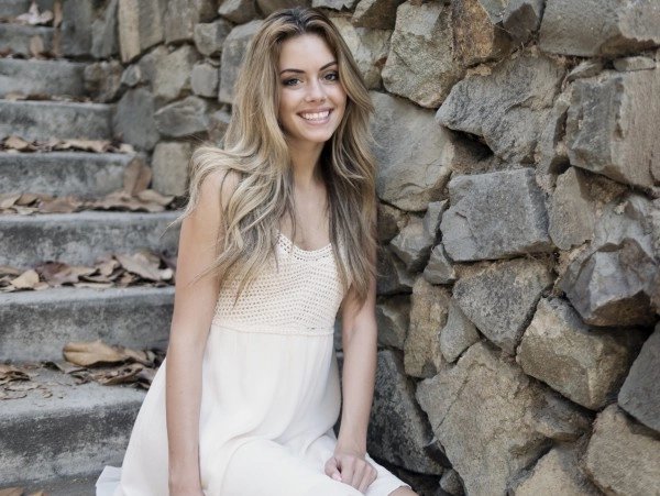 Lili DAROMOS