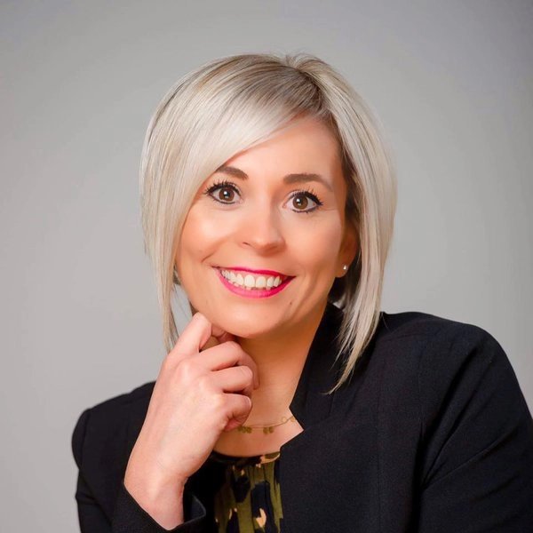 Laura VESSIA